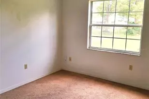 21617 SW Peach Blossom St, Dunnellon, FL 34431 - Photo 17