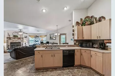 13130 NW 87th Avenue Road, Reddick, FL 32686 - Photo 13