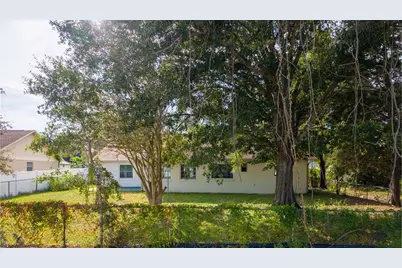 13718 SW 40th Circle, Ocala, FL 34473 - Photo 11