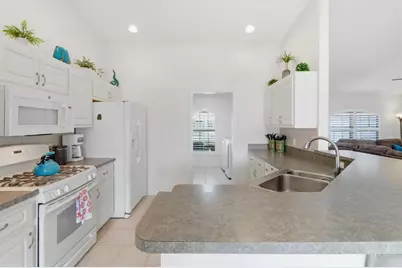 1099 S Brookfield Drive, Lecanto, FL 34461 - Photo 9
