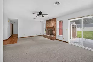 3745 NE 18th Ave, Ocala, FL 34479 - Photo 3