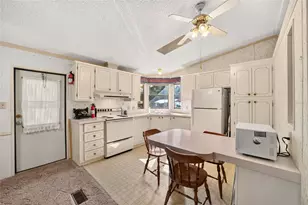 2185 SE 173rd Ave, Silver Springs, FL 34488 - Photo 17