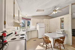 2185 SE 173rd Ave, Silver Springs, FL 34488 - Photo 19