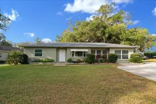 2810 SE Lake Weir Ave, Ocala, FL 34471 - Photo 5