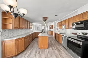17198 SE 99th Ave, Summerfield, FL 34491 - Photo 9