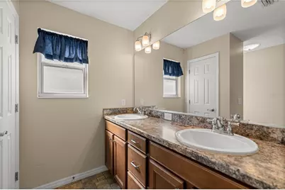 12166 NE 51st Circle, Oxford, FL 34484 - Photo 15