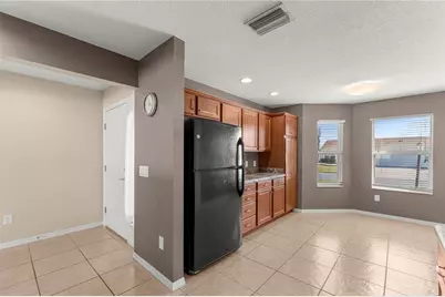 12166 NE 51st Circle, Oxford, FL 34484 - Photo 5