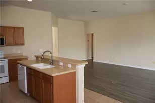 5544 SW 40th St, Ocala, FL 34474 - Photo 9