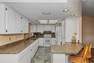 8777 SW 116th Place Rd, Ocala, FL 34481 - Photo 11