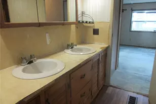 1742 SE 169th Terrace Rd, Silver Springs, FL 34488 - Photo 33