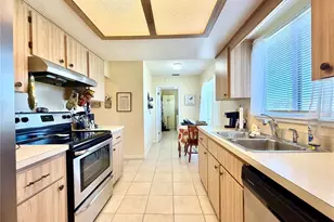 8121 SW 107th Pl, Ocala, FL 34481 - Photo 13