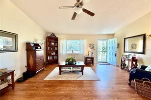 8121 SW 107th Pl, Ocala, FL 34481 - Photo 7