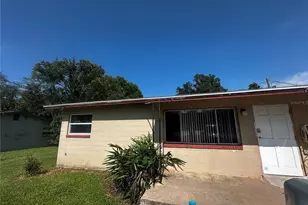 2017 NE 2nd St, Ocala, FL 34470 - Photo 1