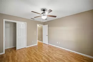 705 Murray Ln, Lady Lake, FL 32159 - Photo 15