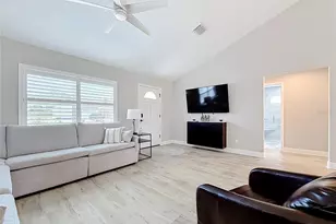 6425 SW 180th Cir, Dunnellon, FL 34432 - Photo 3