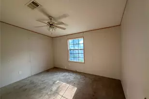 17131 NW 83rd Ct, Fanning Springs, FL 32693 - Photo 9
