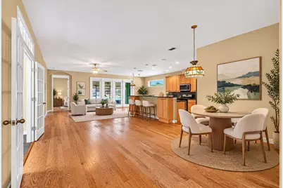 8301 Bridgeport Bay Circle, Mount Dora, FL 32757 - Photo 5