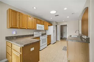 15673 SW 11th Terrace Rd, Ocala, FL 34473 - Photo 9