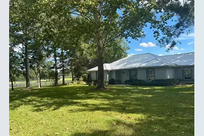 8585 NW 162nd Court, Morriston, FL 32668 - Photo 3