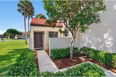 10 Via De Casas Sur #101, Boynton Beach, FL 33426 - Photo 3
