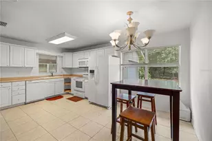 7910 SW 202nd Ct, Dunnellon, FL 34431 - Photo 15