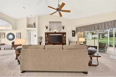 9977 SW 192nd Circle, Dunnellon, FL 34432 - Photo 13
