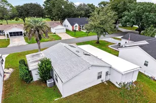 1124 Del Toro Dr, Lady Lake, FL 32159 - Photo 47