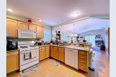 388 Bradley Terrace, The Villages, FL 32162 - Photo 9