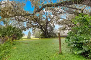 5135 SE 125th St, Belleview, FL 34420 - Photo 9