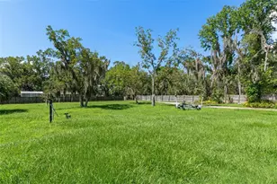 149 & 151 SE Paradise Point Rd, Crystal River, FL 34429 - Photo 19