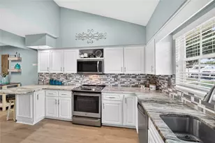 11001 SE Sunset Harbor Rd, Summerfield, FL 34491 - Photo 23