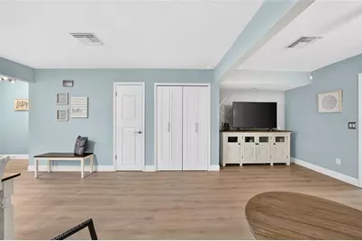11001 SE Sunset Harbor Road #E36, Summerfield, FL 34491 - Photo 15
