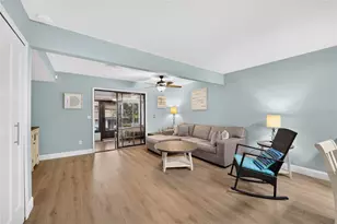 11001 SE Sunset Harbor Rd, Summerfield, FL 34491 - Photo 9