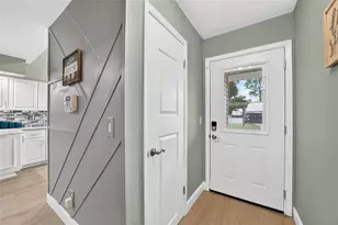 11001 SE Sunset Harbor Rd, Summerfield, FL 34491 - Photo 5