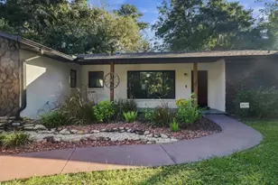 11129 W Cedar Lake Dr, Crystal River, FL 34428 - Photo 3