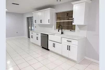 235 S Lee Street, Beverly Hills, FL 34465 - Photo 5