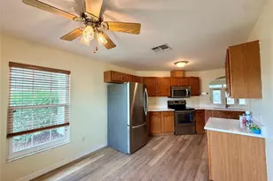 228 Fleming Ln, Davenport, FL 33837 - Photo 7