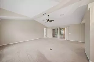 5126 NW 21st Loop, Ocala, FL 34482 - Photo 3