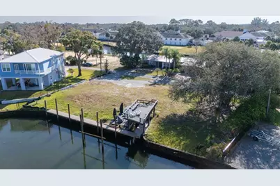 1924 SE 3rd Court, Crystal River, FL 34429 - Photo 9