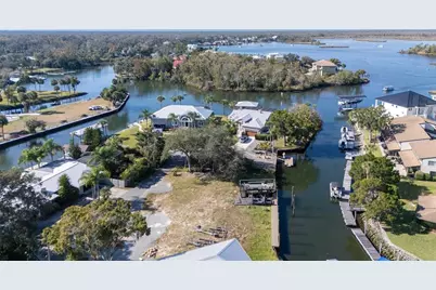 1924 SE 3rd Court, Crystal River, FL 34429 - Photo 11