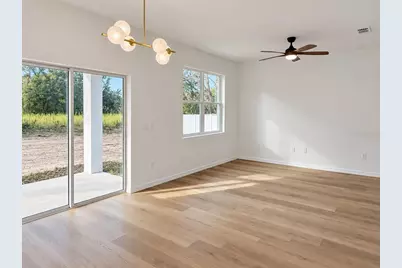 12 Bahia Pass Dr, Ocala, FL 34472 - Photo 3