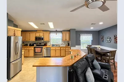 17371 NW 83rd Court, Fanning Springs, FL 32693 - Photo 9