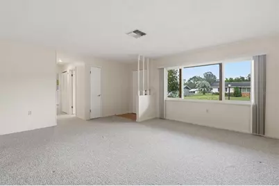 12 New Florida Avenue, Beverly Hills, FL 34465 - Photo 5