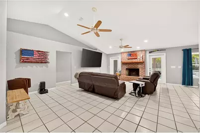 6410 NE 25th Avenue, Ocala, FL 34479 - Photo 13
