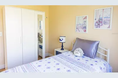 2028 Bridgeman Drive, West Palm Beach, FL 33409 - Photo 15
