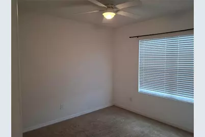 2805 NE 45th Avenue, Ocala, FL 34470 - Photo 3