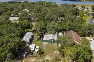 24855 NE 135th St, Salt Springs, FL 32134 - Photo 1