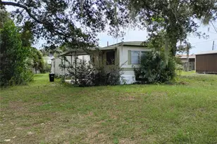 6884 NE 5th St, Ocala, FL 34470 - Photo 3