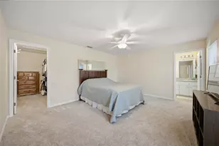 638 W Barrymore Dr, Beverly Hills, FL 34465 - Photo 9