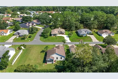 638 W Barrymore Drive, Beverly Hills, FL 34465 - Photo 19